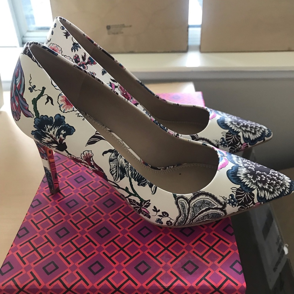 Tory Burch brand new shoes for sale